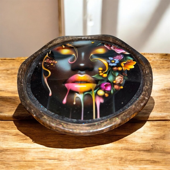 NORE’S NOVELTIES Set of 2 Handcrafted Ashtray-styled Coaster “TRANSFORMATION” - Picture 3 of 3